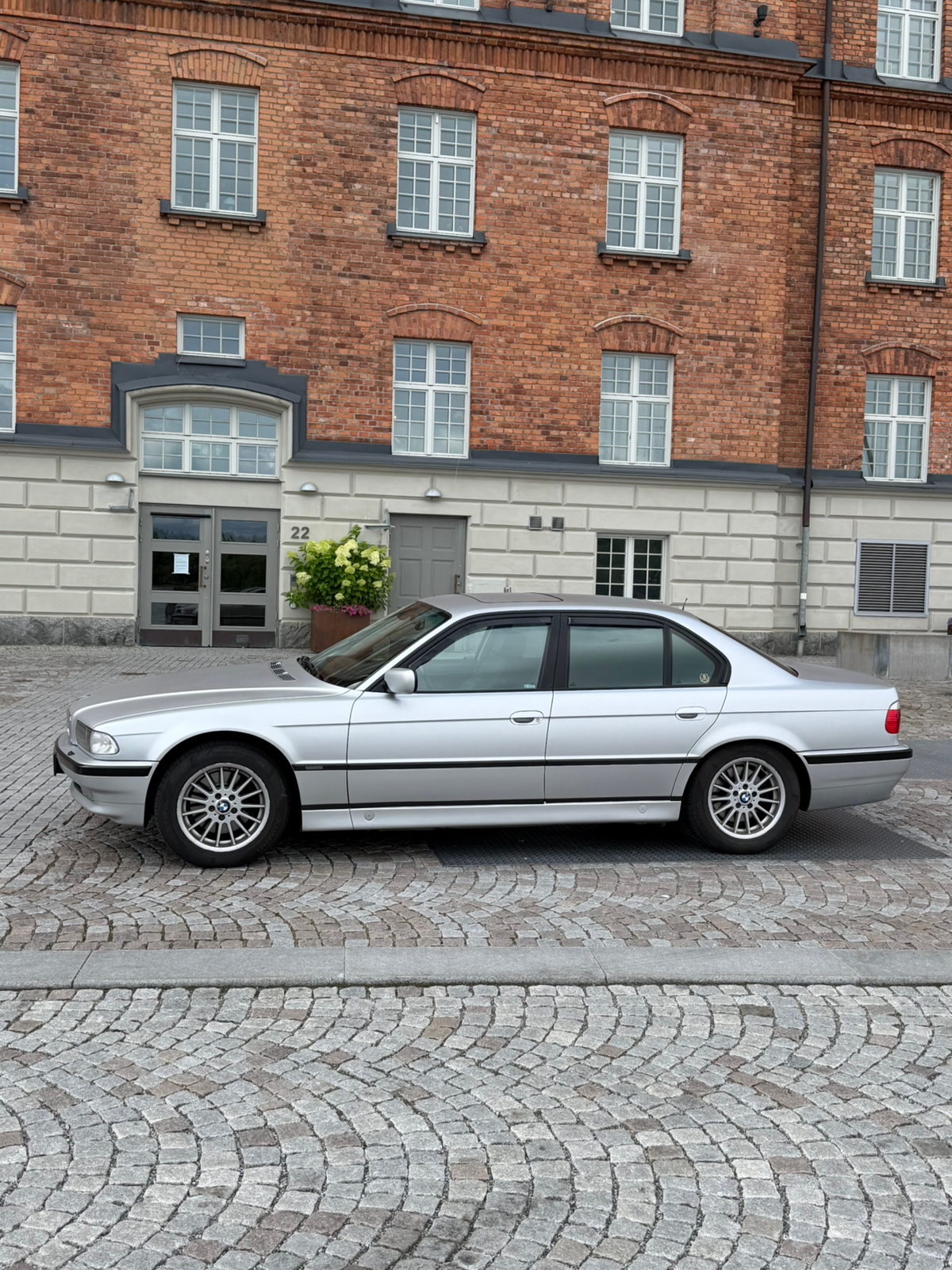 BMW 750 i Automatisk 1998, photo 4/10