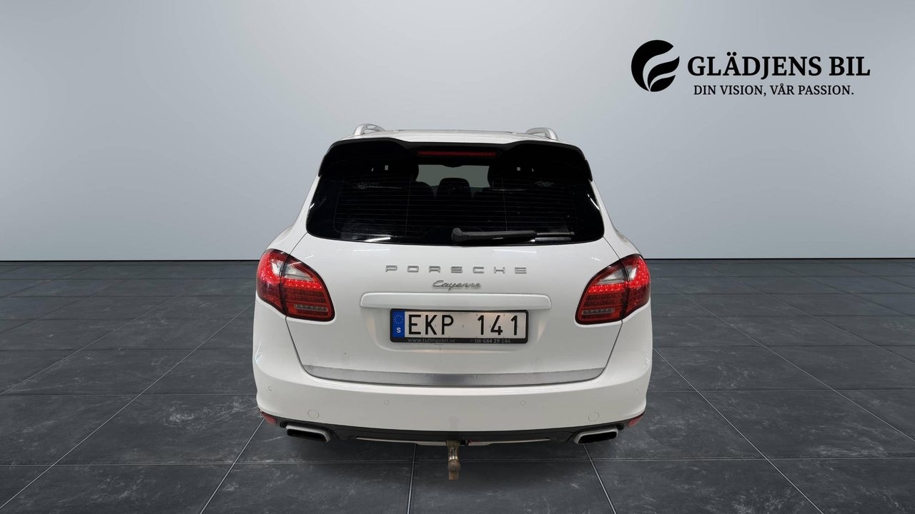 Porsche Cayenne 2012, kuva 6/24