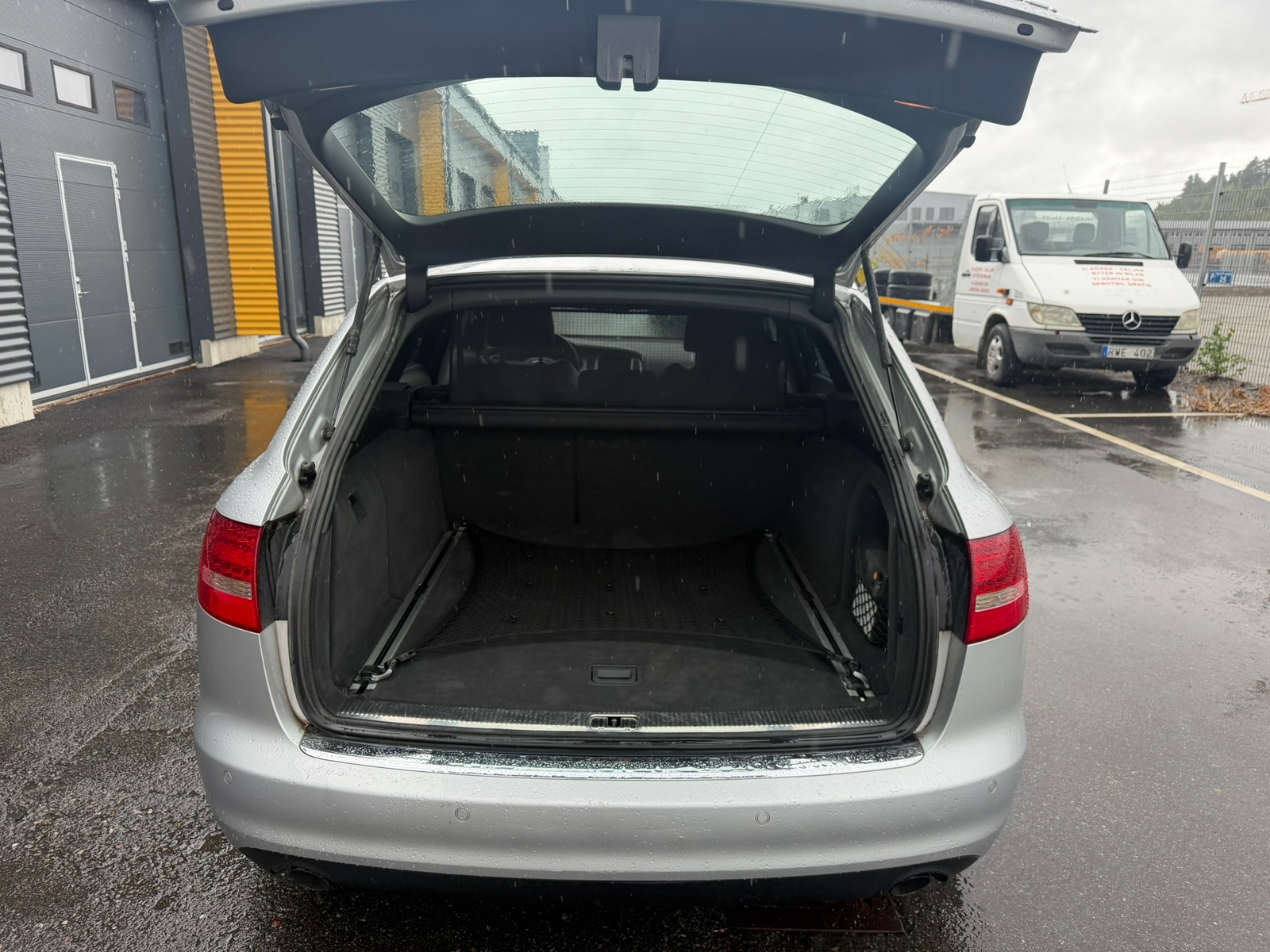 Audi A6 Avant 2.0 TDI DPF Multitronic 2011, kuva 3/10