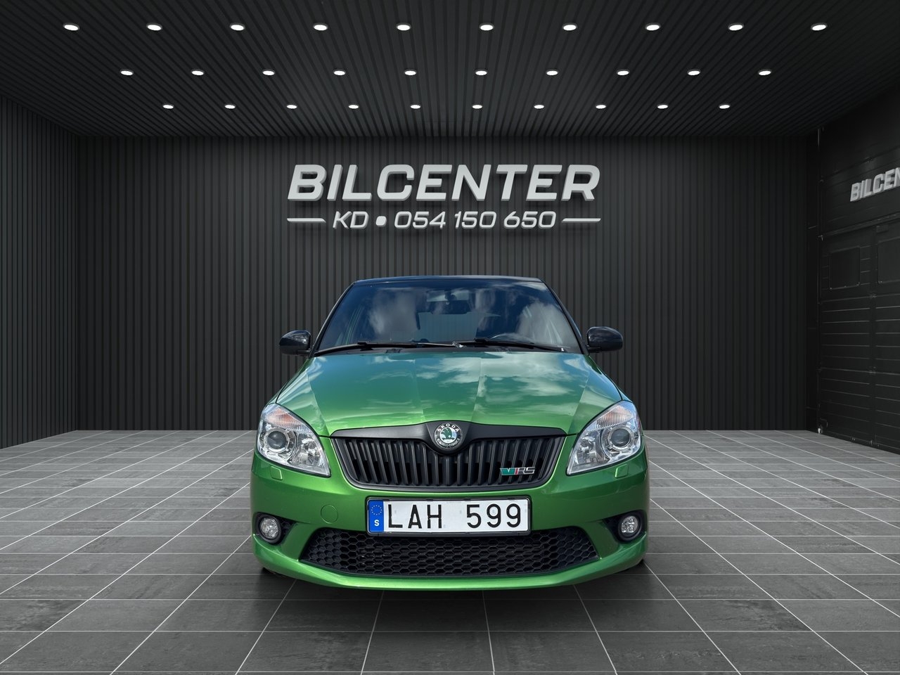 Skoda Fabia RS 1.4 TSI RS (180Hk) 2011, photo 2/10