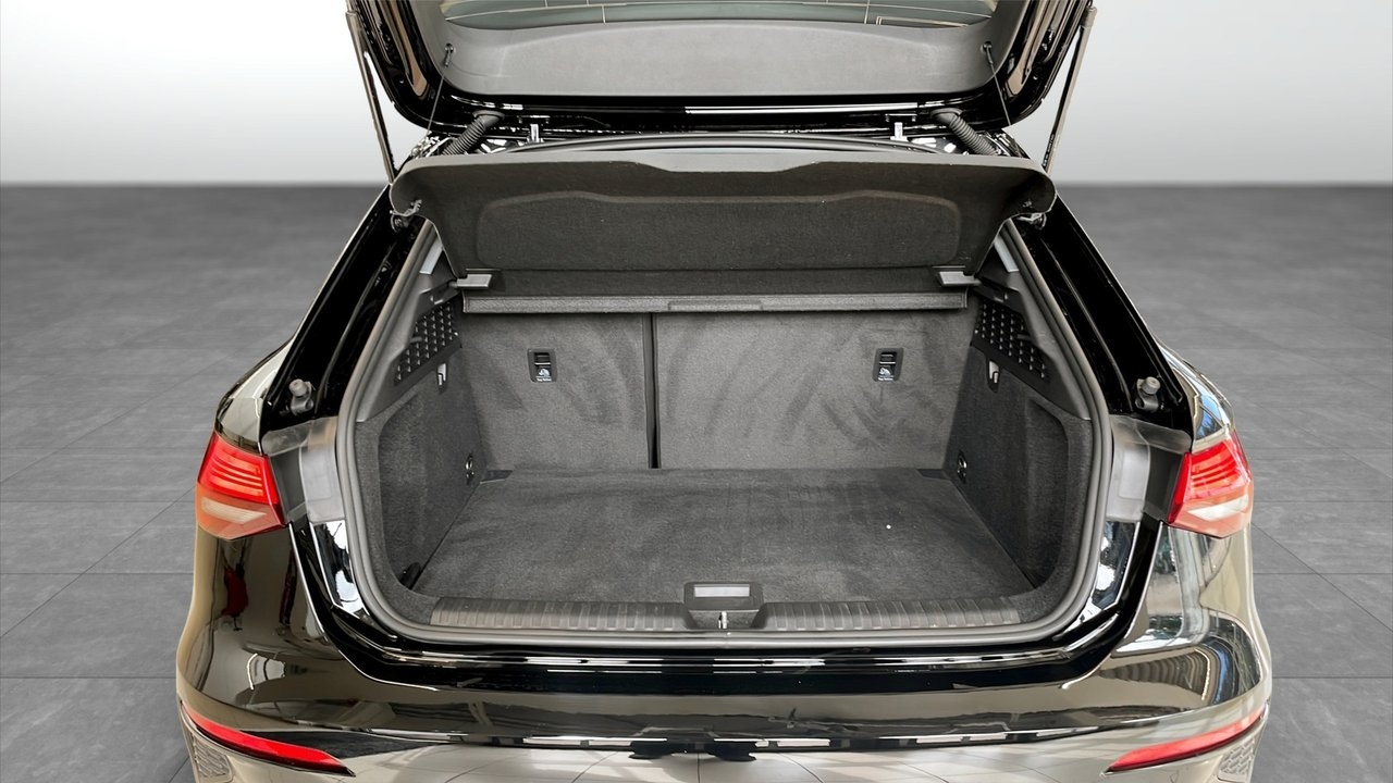 Audi A3 2023, bild 7/13