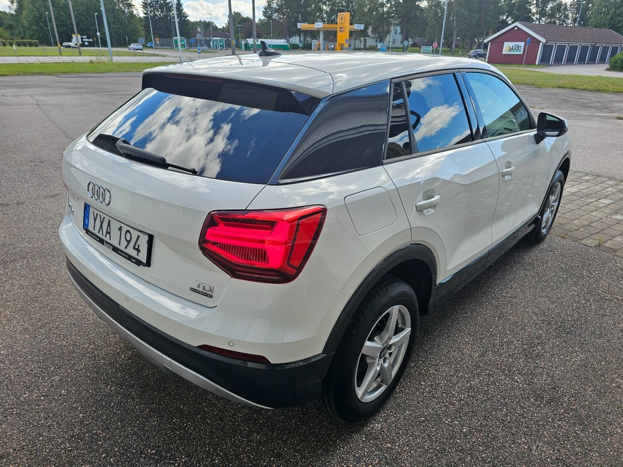 Audi Q2 2.0 TDI quattro S Tronic Design 2018, bild 7/10