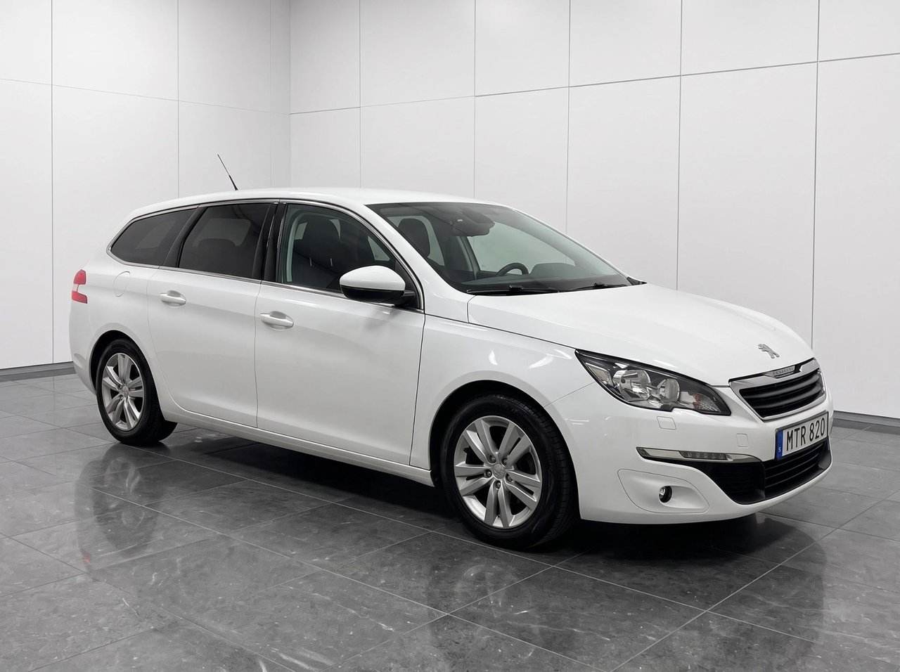 Peugeot 308 2015, bild 6/10