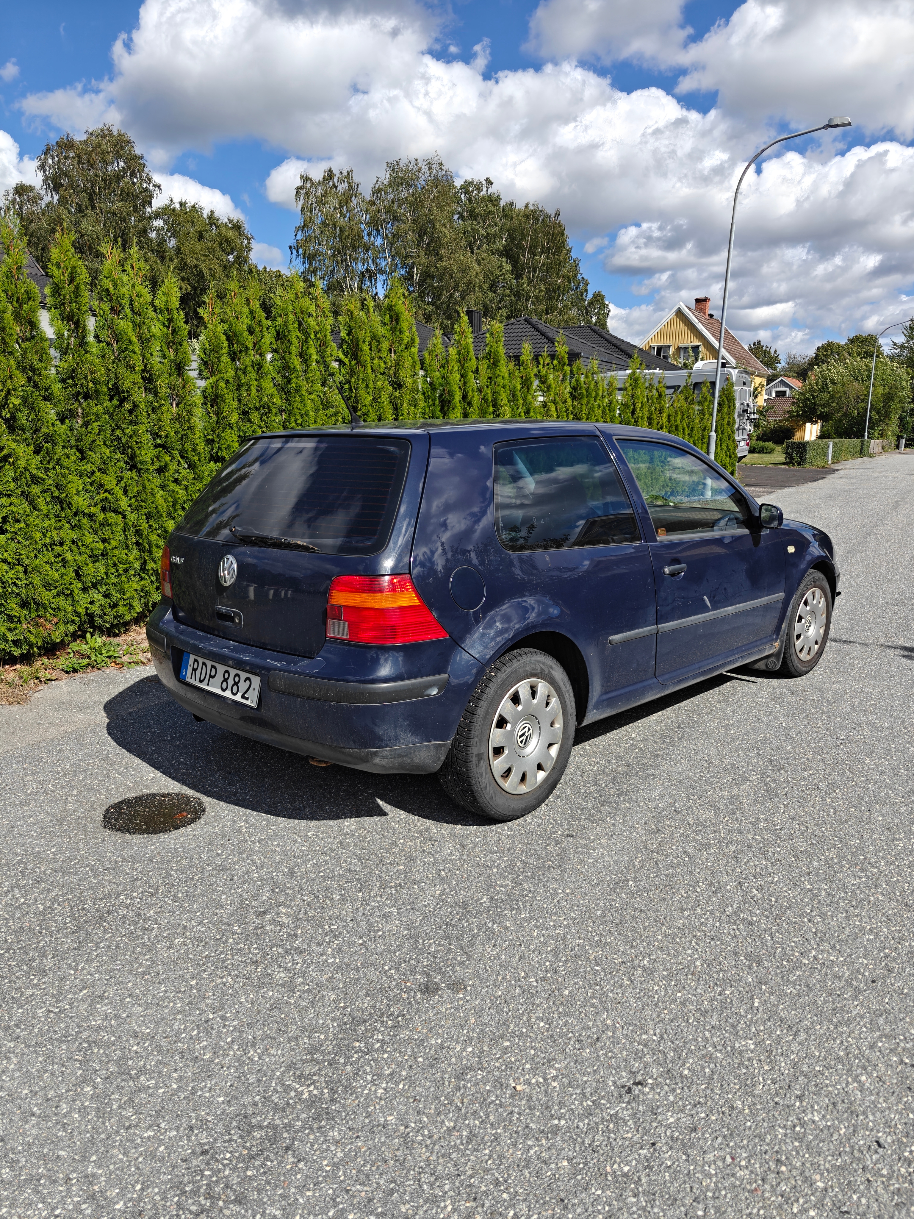 Volkswagen Golf IV 3-dörrar 1.4 Manuell 2000, bild 2/5
