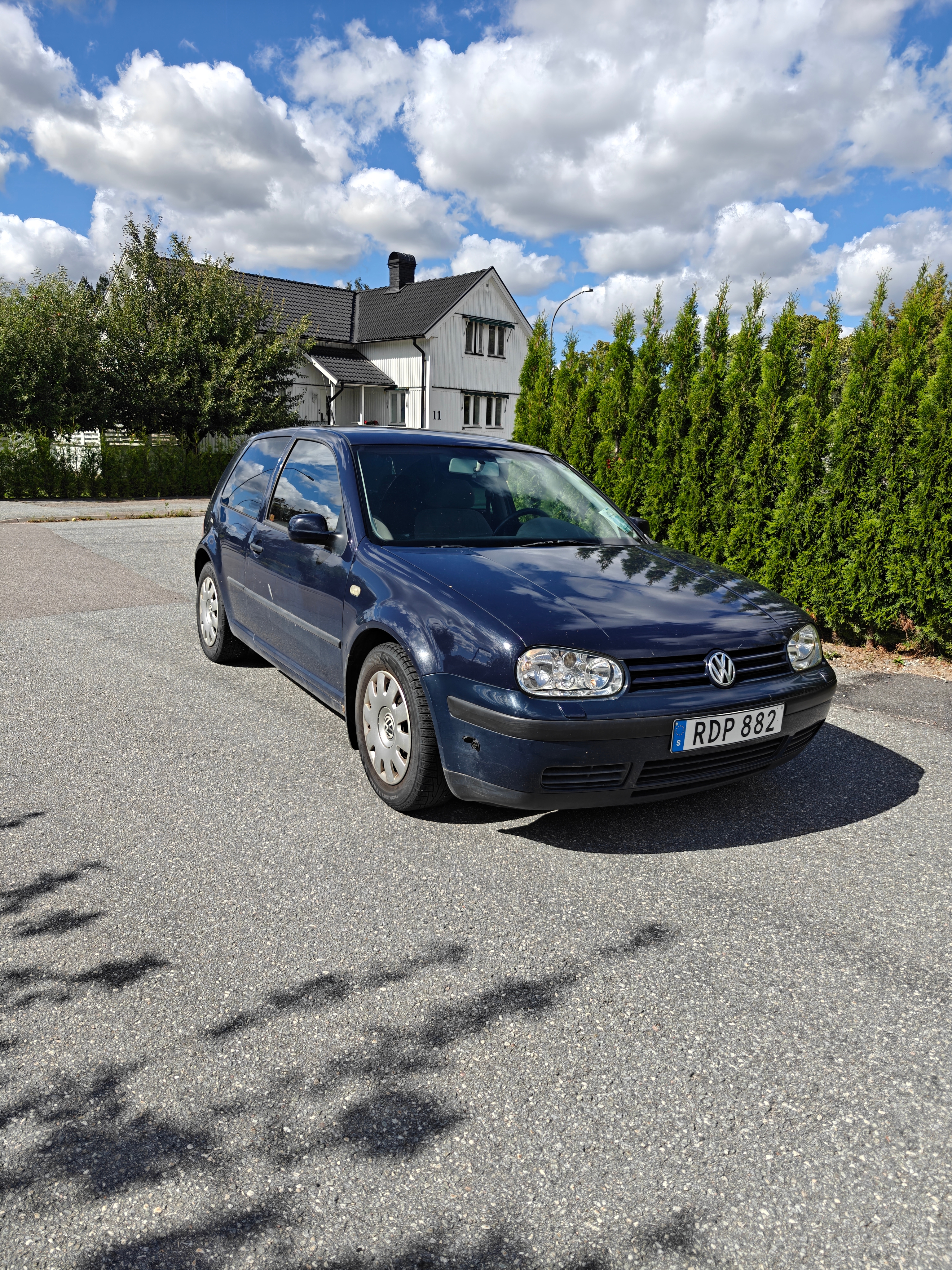 Volkswagen Golf IV 3-dörrar 1.4 Manuell 2000, bild 3/5
