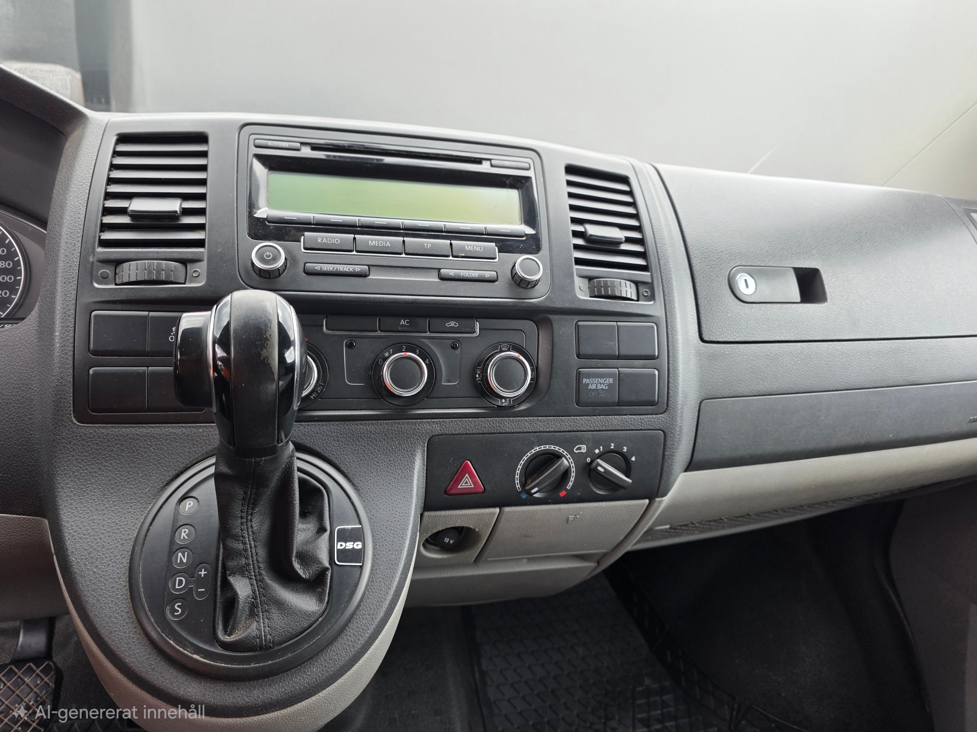 Volkswagen Transporter 2011, bild 3/9