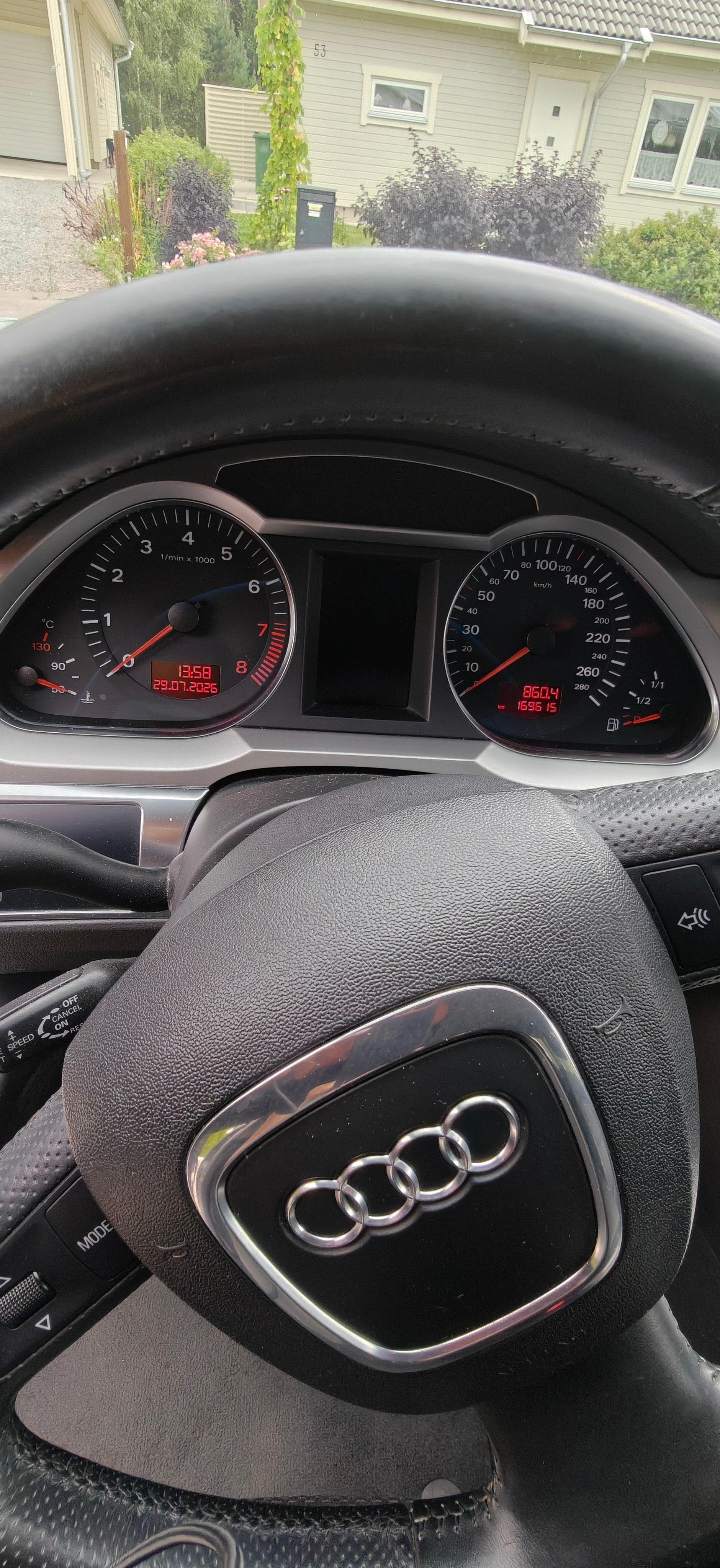 Audi A6 Avant 2.4 quattro Manuell 2007, photo 8/8