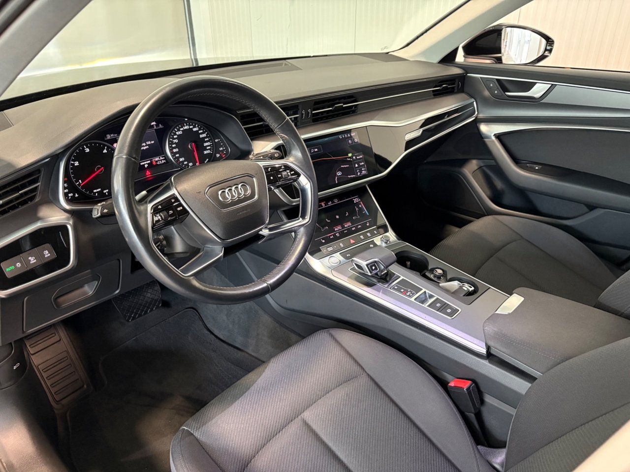 Audi A6 2020, bild 7/21