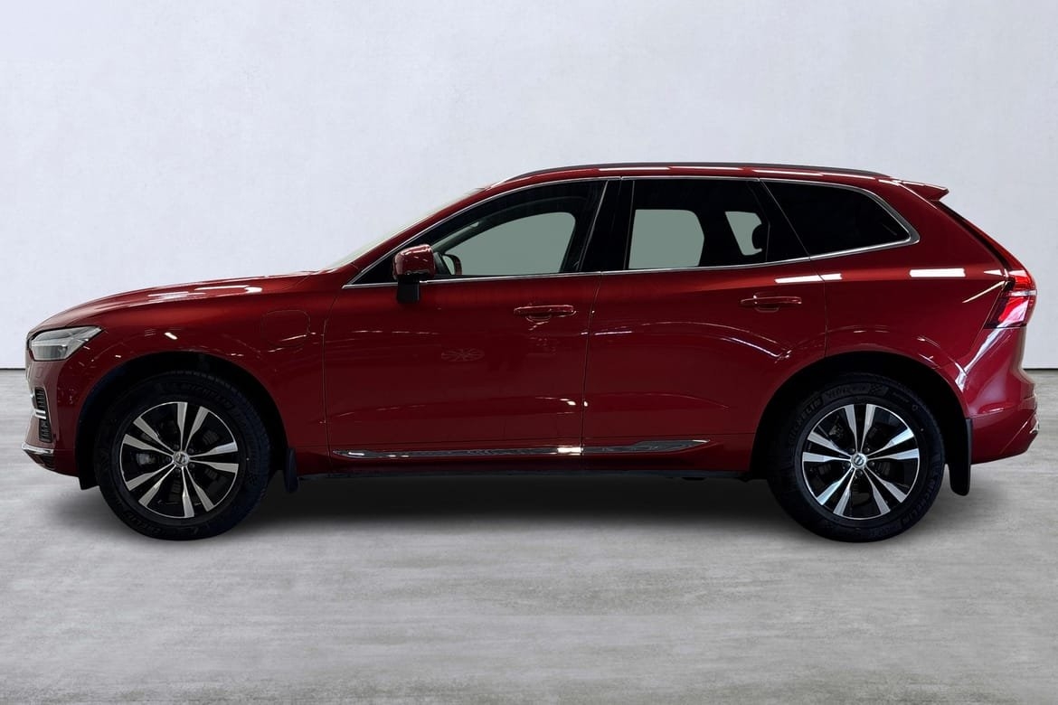 Volvo XC60 T6 Core Edition 2025, bild 2/10