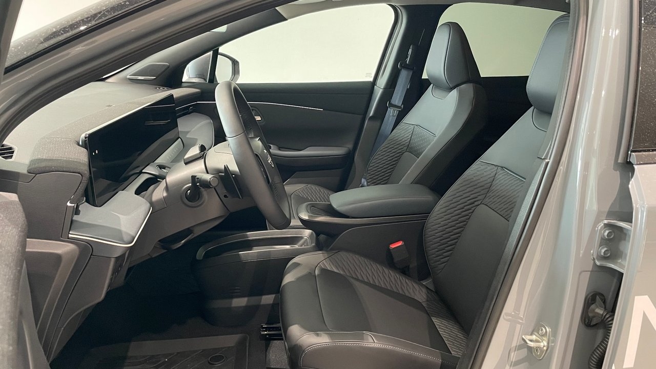 Nissan Leaf 2026, bild 6/10