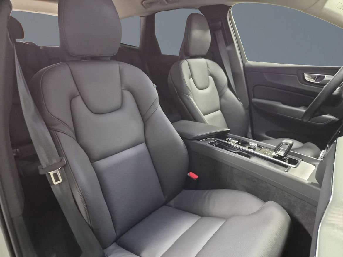 Volvo XC60 B4 AWD Diesel Plus Dark 2024, bild 7/12
