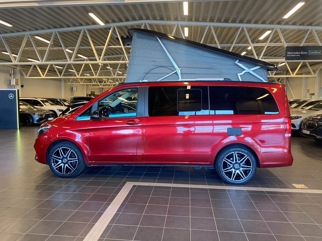 Mercedes-Benz V 300d lång, 4matic 2023, bild 7/10