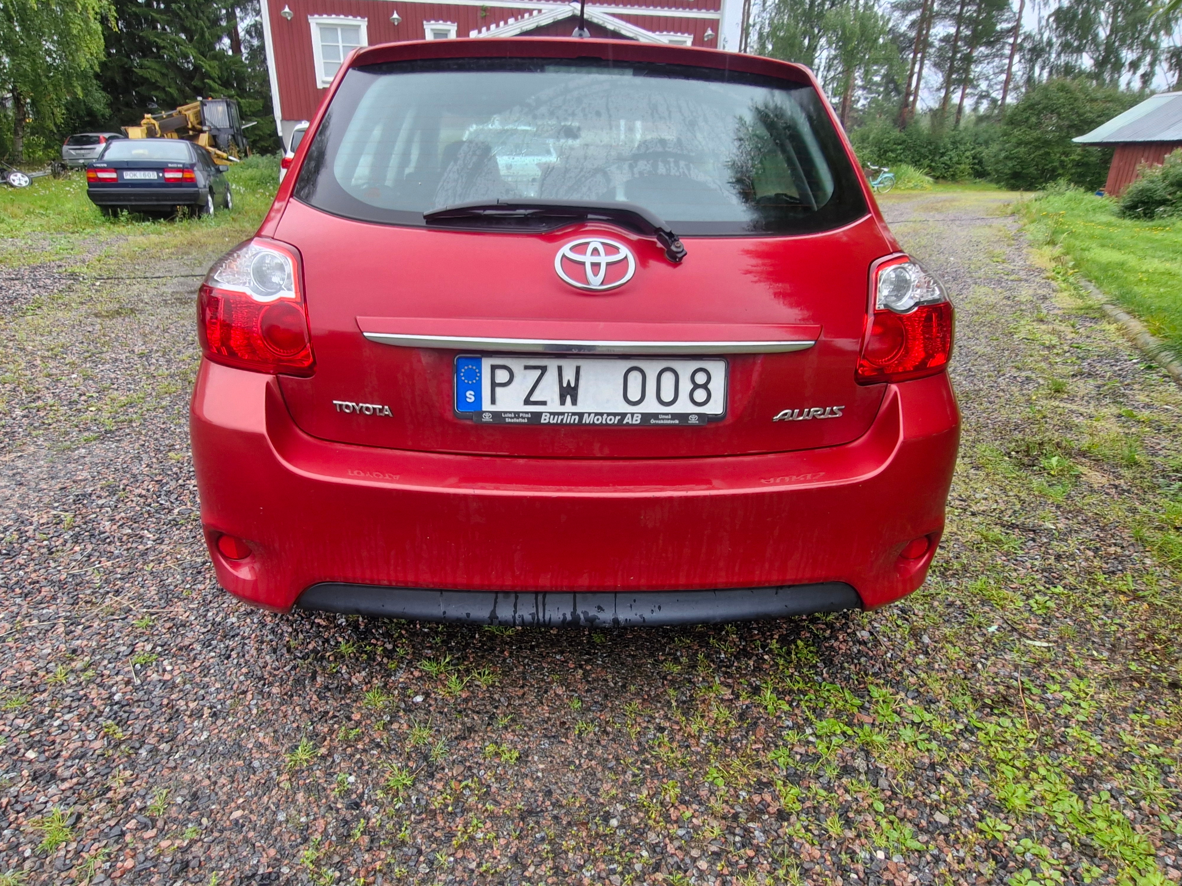 Toyota Auris 5-dörrar 1.4 D-4D Manuell 2011, photo 4/11