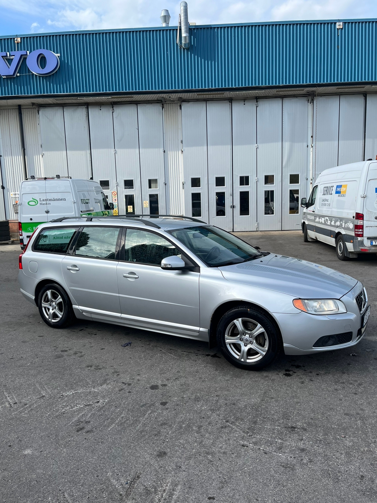 Volvo V70 2.5FT Geartronic 2009, bild 3/8