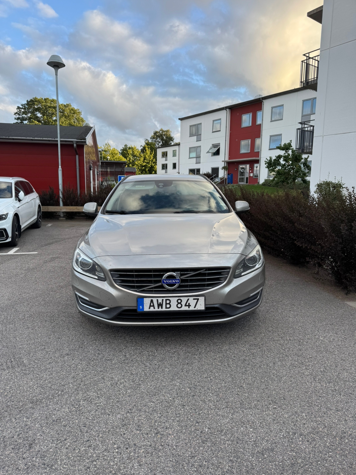 Volvo V60 D4 Manuell 2015, bild 2/10