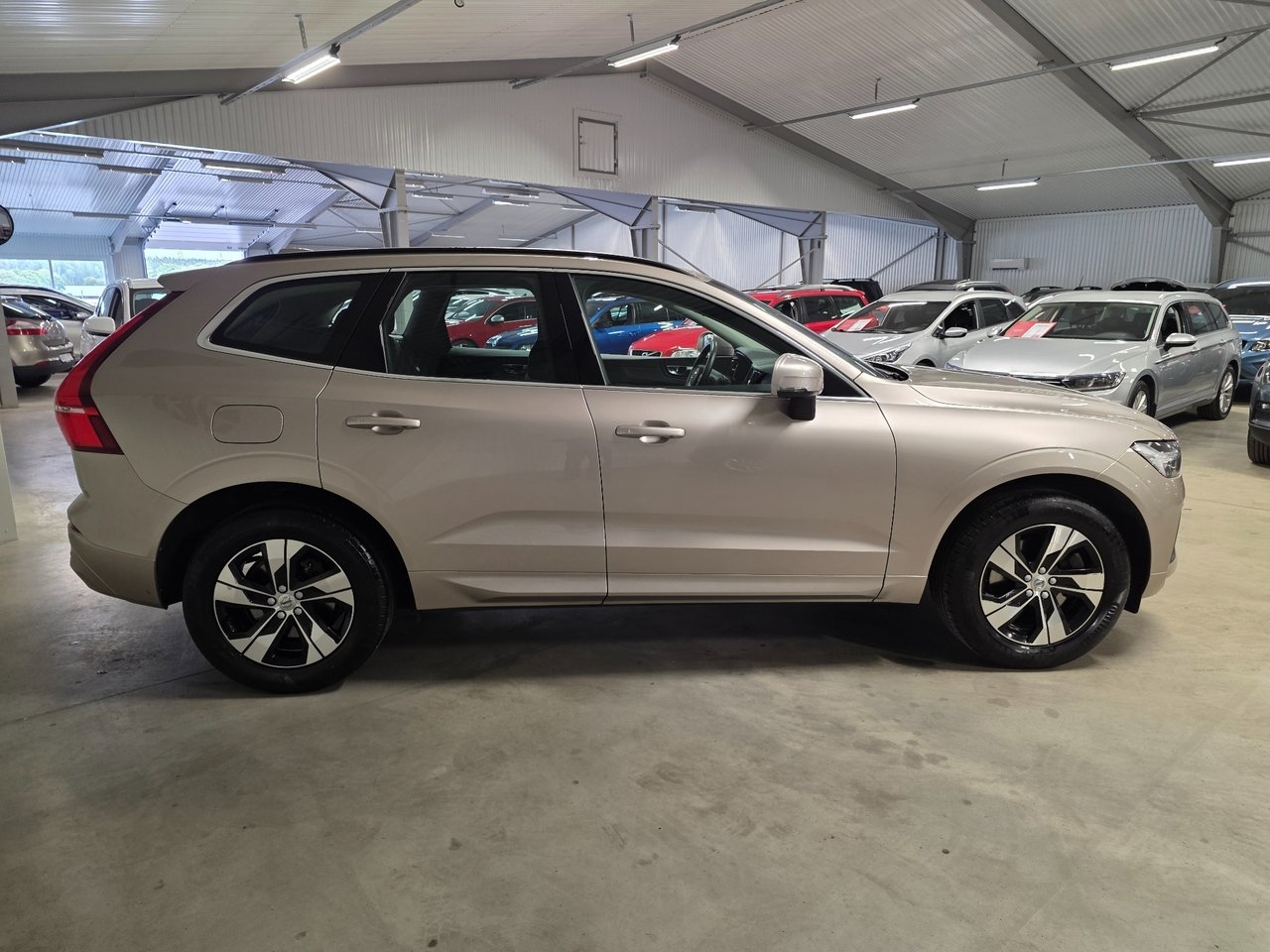 Volvo XC60 B4 Aut 2023, bild 3/10