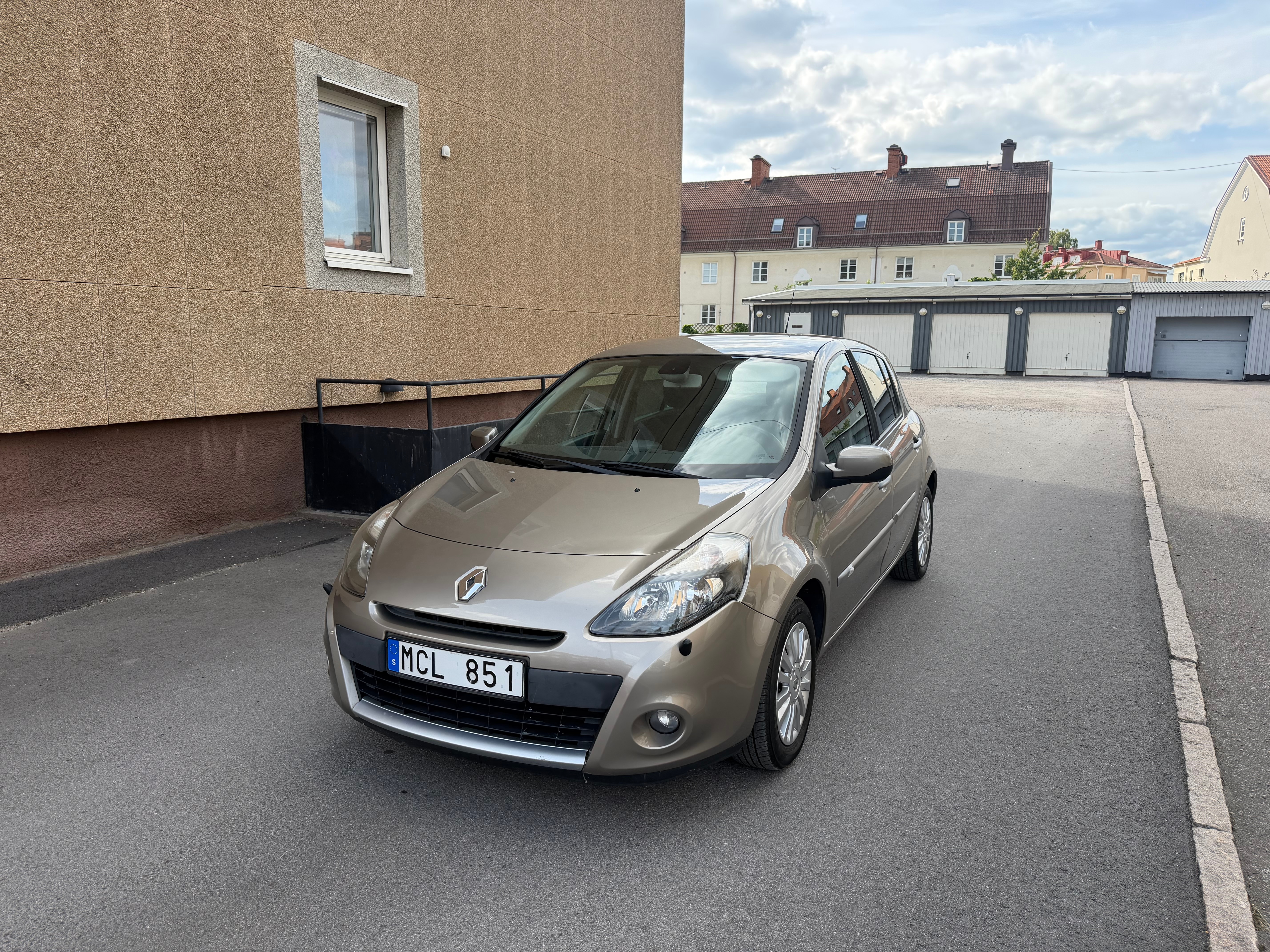 Renault Clio 2012, bild 2/6