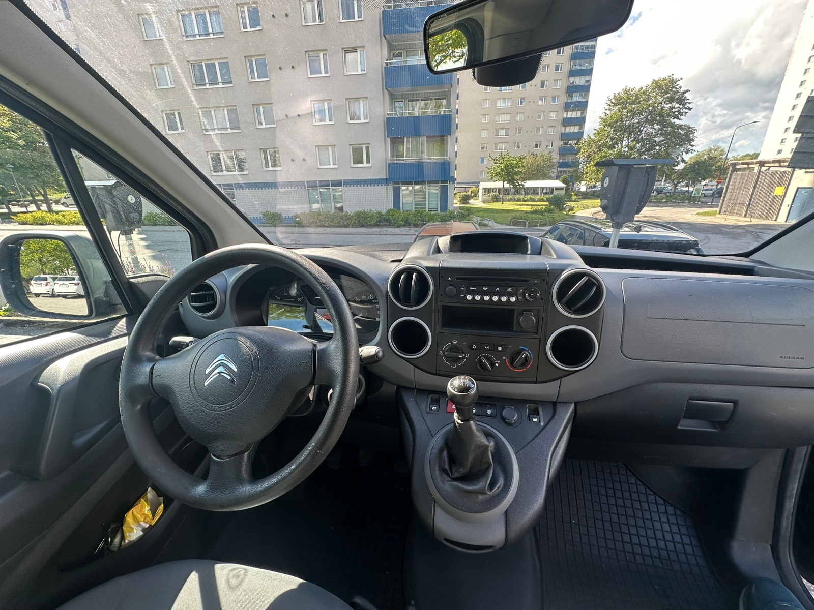 Citroen Berlingo 2014, kuva 6/7