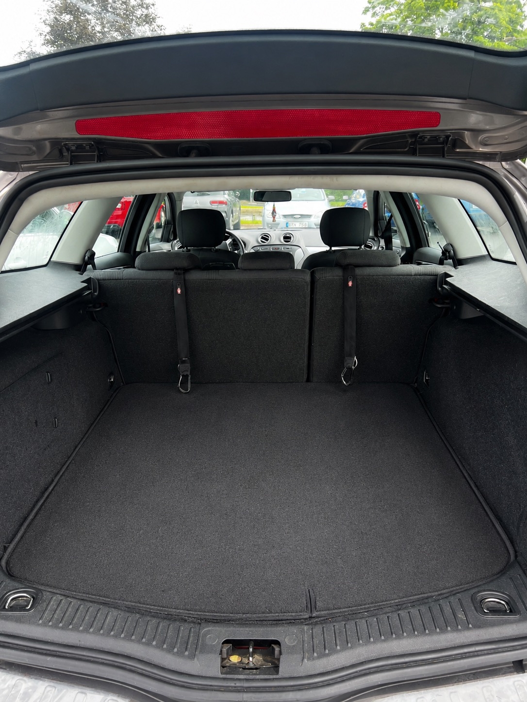 Ford Mondeo Kombi 2.0 TDCi Powershift 2012, bild 4/6
