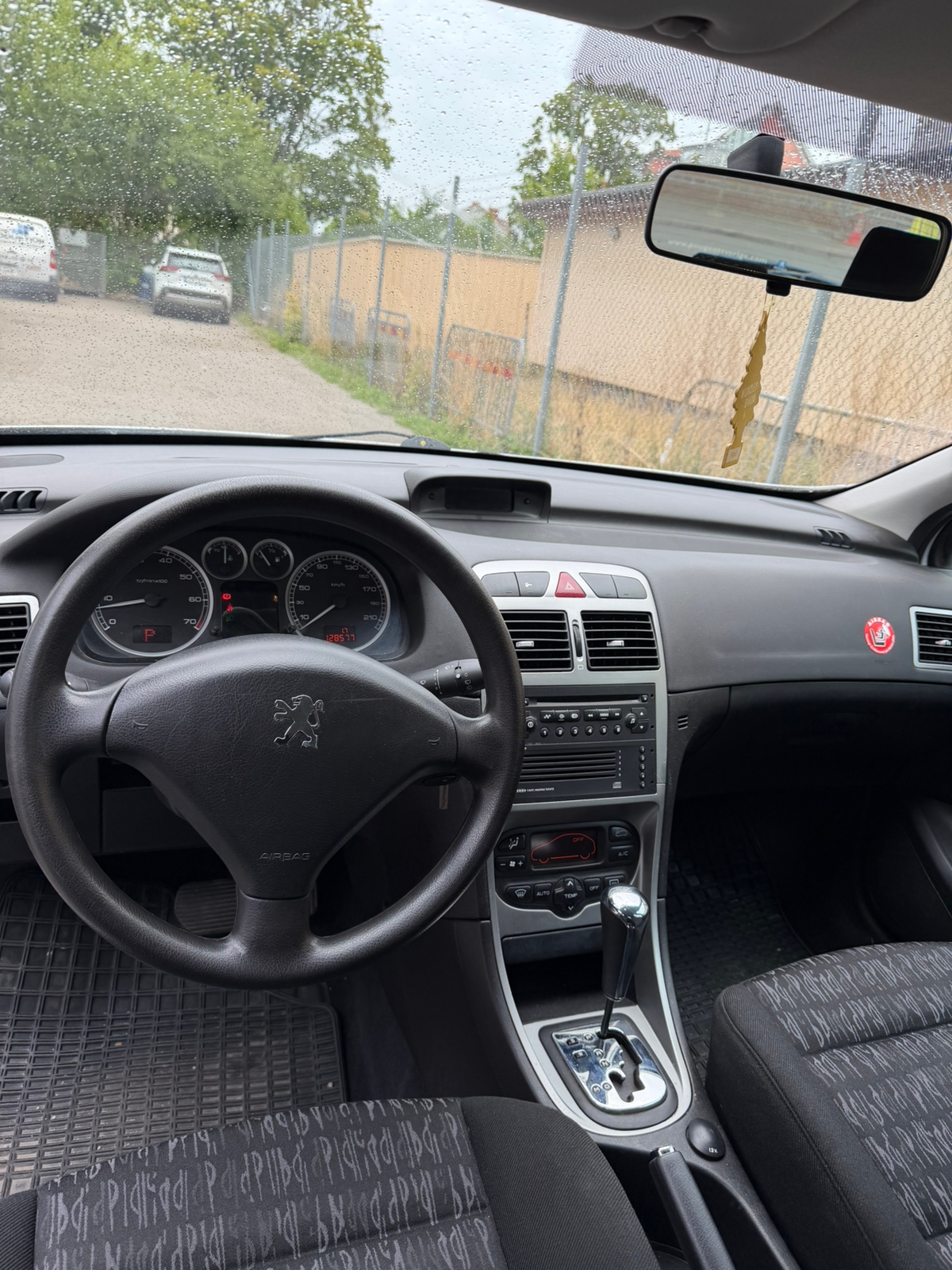 Peugeot 307 5-dörrar 2.0 Automatisk 2003, bild 6/9