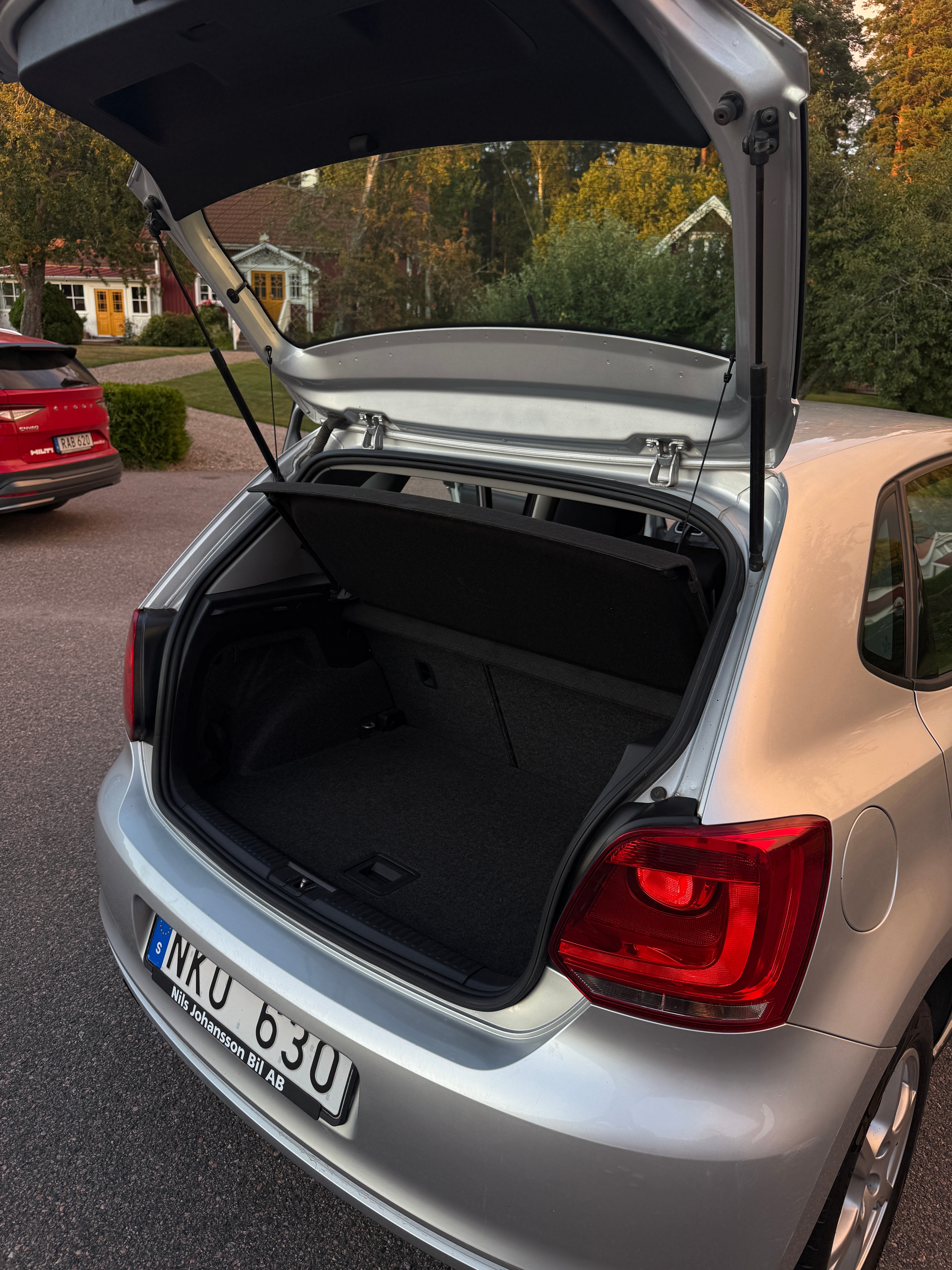 Volkswagen Polo 5-dörrar 1.4 MPI Manuell 2011, bild 7/10