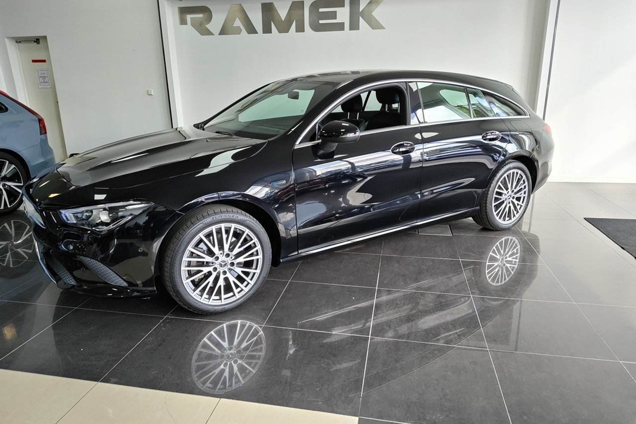 Mercedes-Benz CLA 2021, bild 2/10