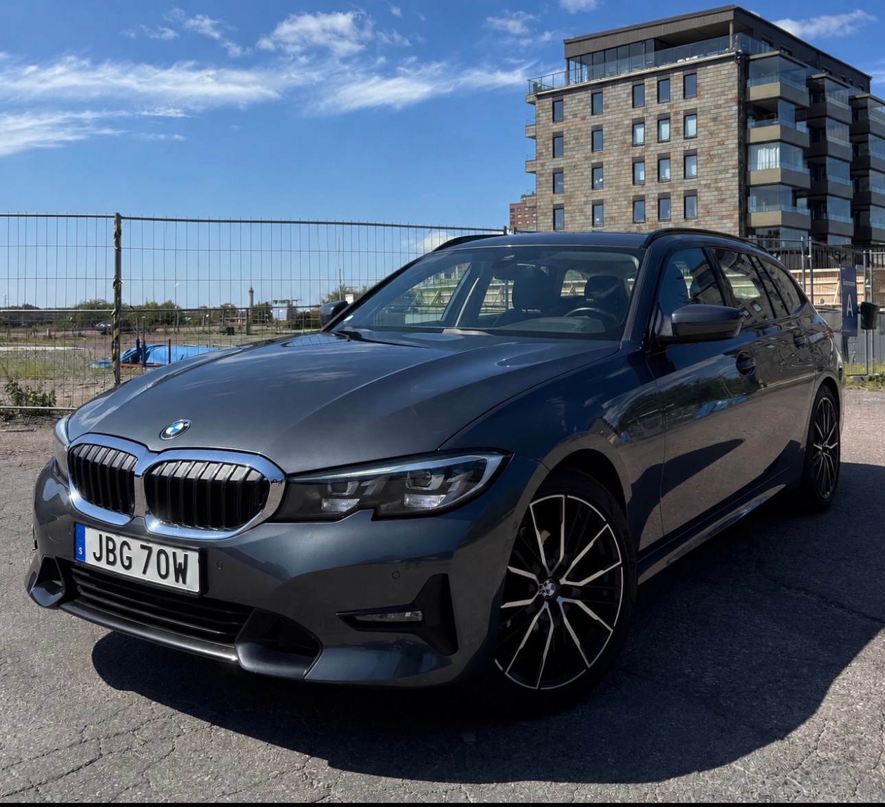 BMW 320