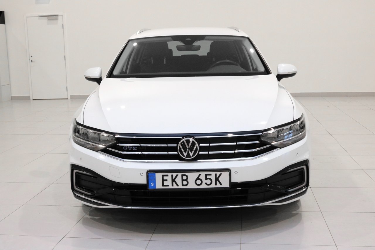 Volkswagen Passat 2022, bild 7/10