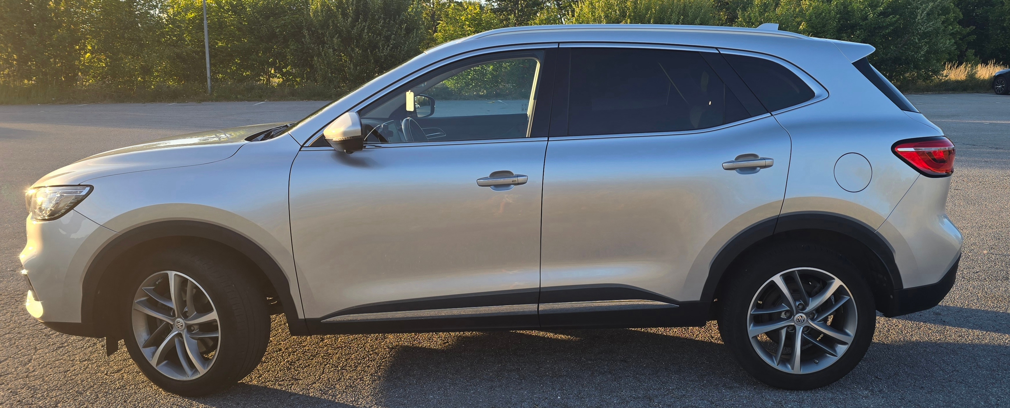 MG EHS PHEV EDU II 2022, bild 5/10