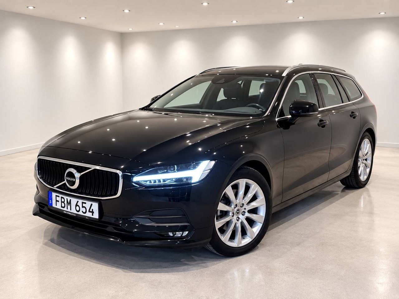 Volvo V90