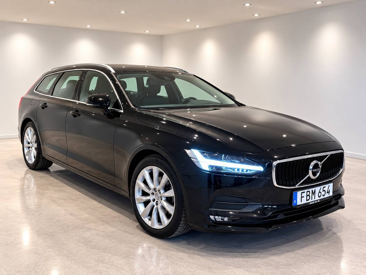 Volvo V90 2019, bild 3/17