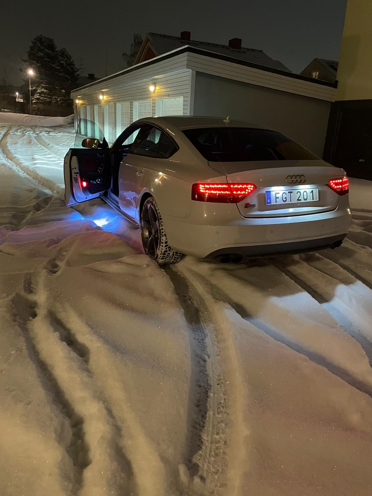 Audi S5 2011, bild 3/5
