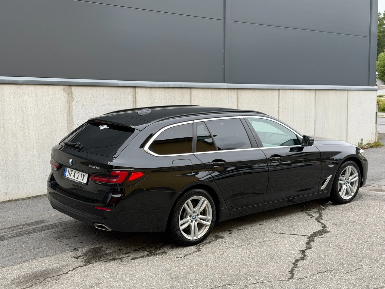 BMW 530 e Touring Steptronic Euro 6 2022, bild 3/10