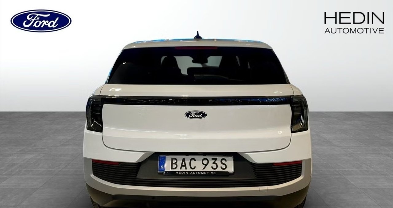Ford Explorer Nordic Edt RWD Long Range 2026, bild 6/7