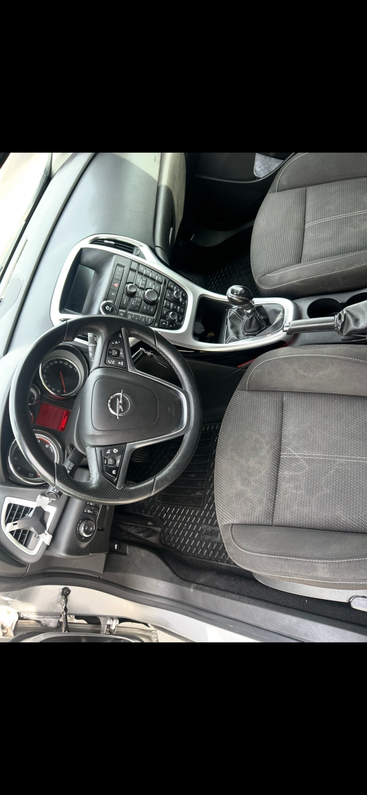 Opel Astra 2013, bild 5/6
