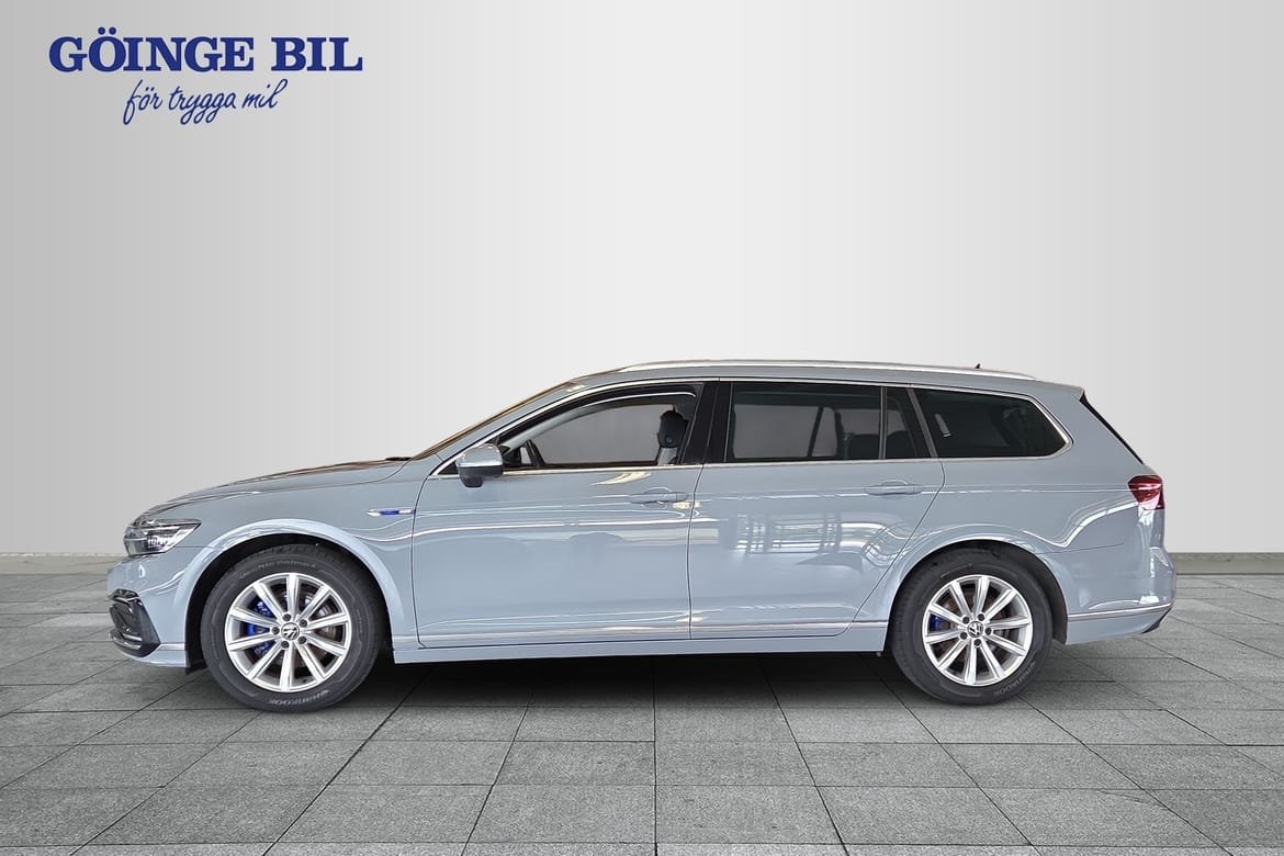 Volkswagen Passat 2023, bild 5/14
