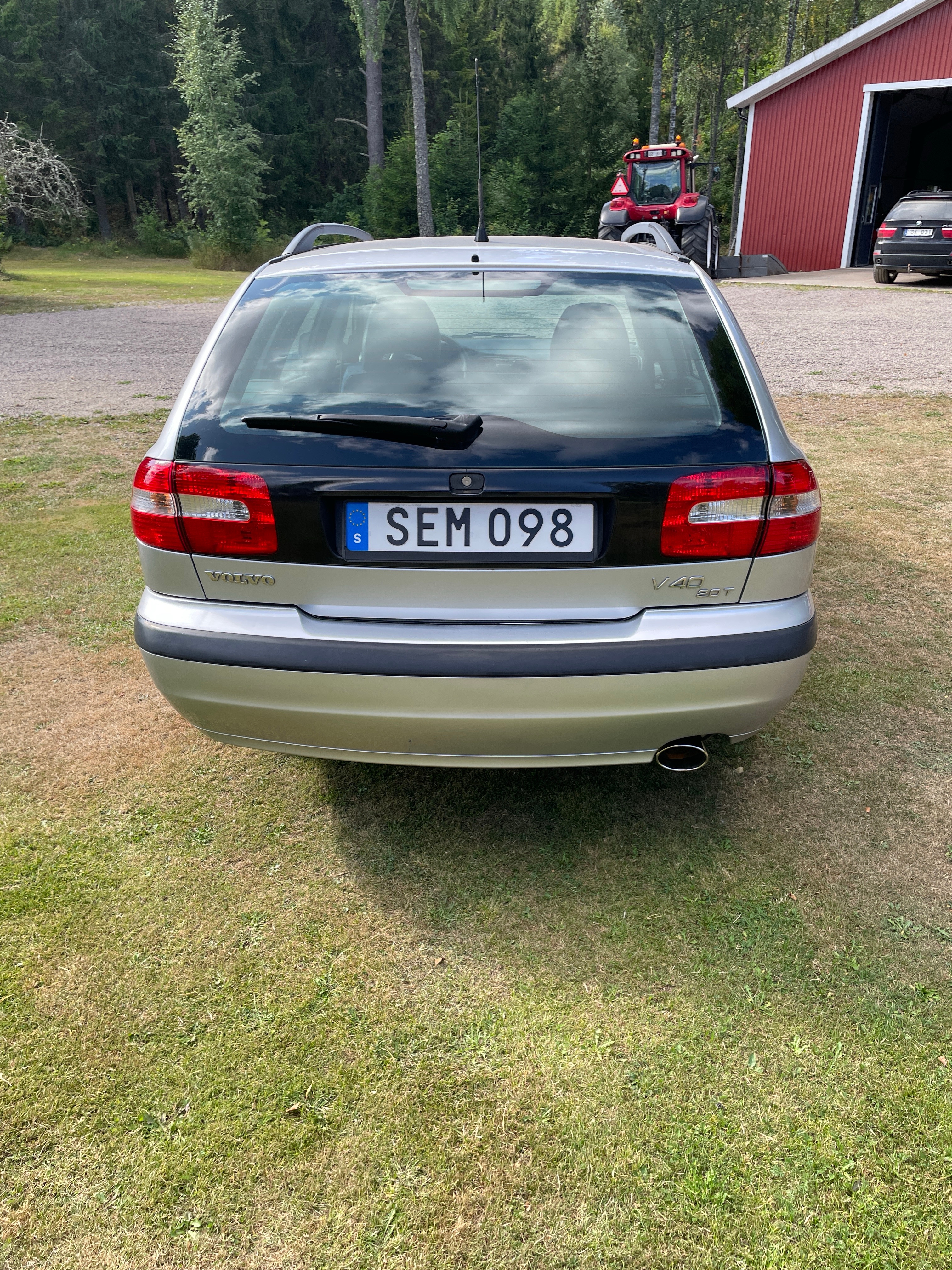 Volvo V40 2.0T Manuell 2001, bild 4/7