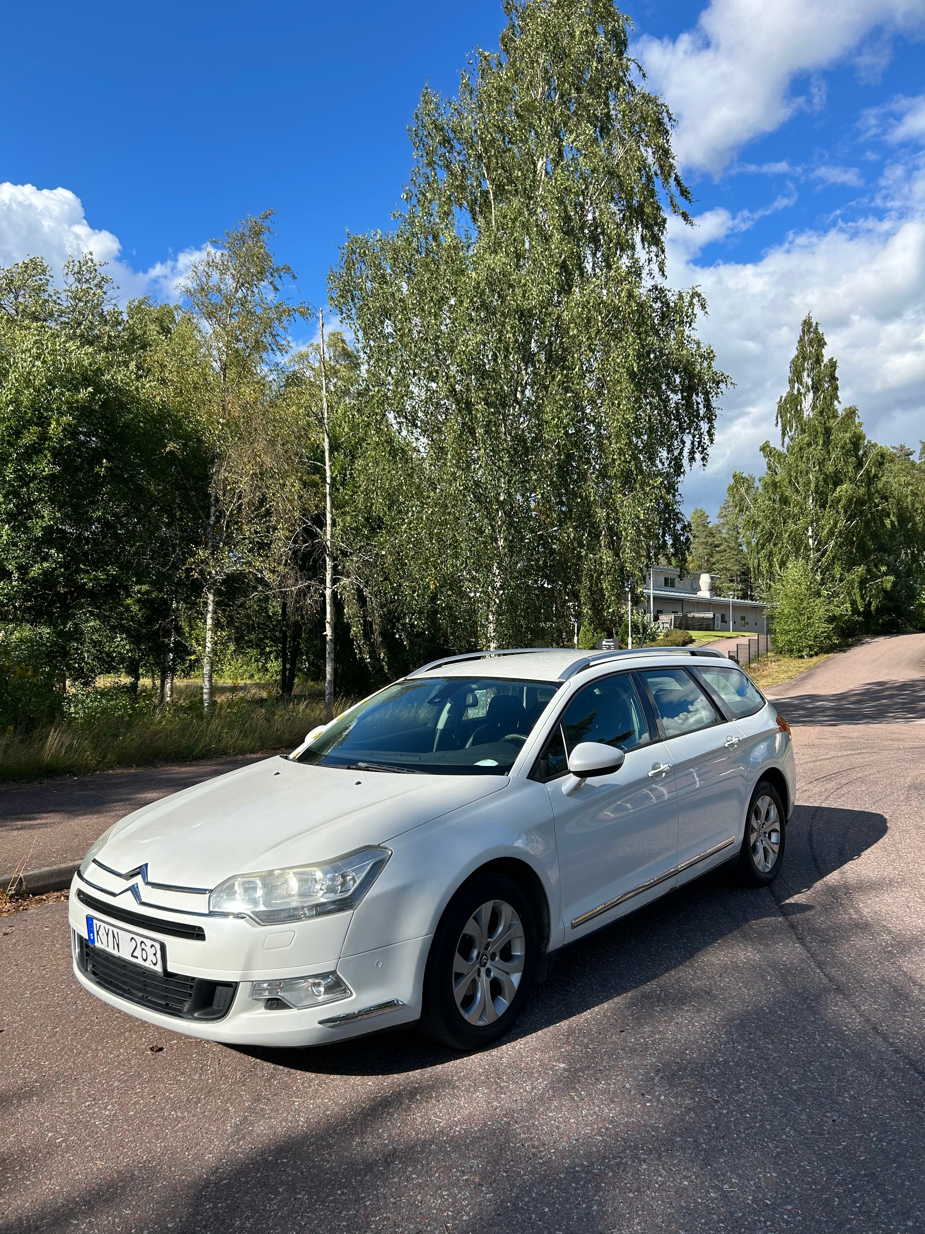 Citroen C5 Tourer 2.0 HDi Euro 5 2010, bild 2/9