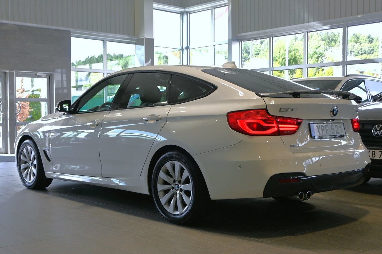 BMW 320 2018, bild 3/10