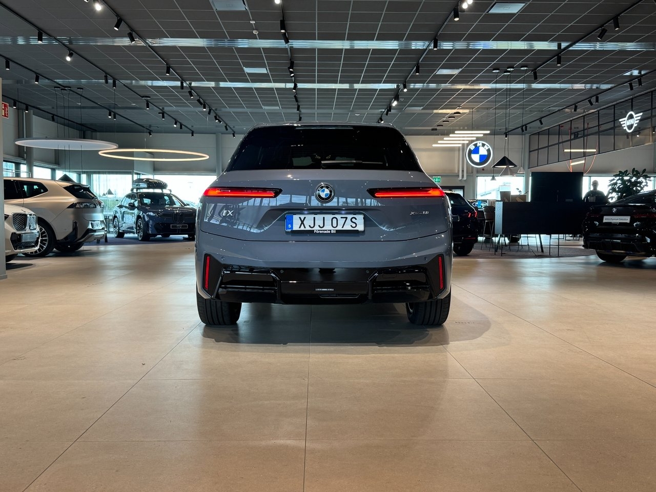 BMW iX xDrive60 M Sport D/A Pro H/K 360 2026, bild 5/21