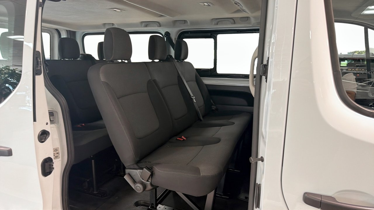 Renault Trafic PASSENGER L2H1 2024, bild 5/9