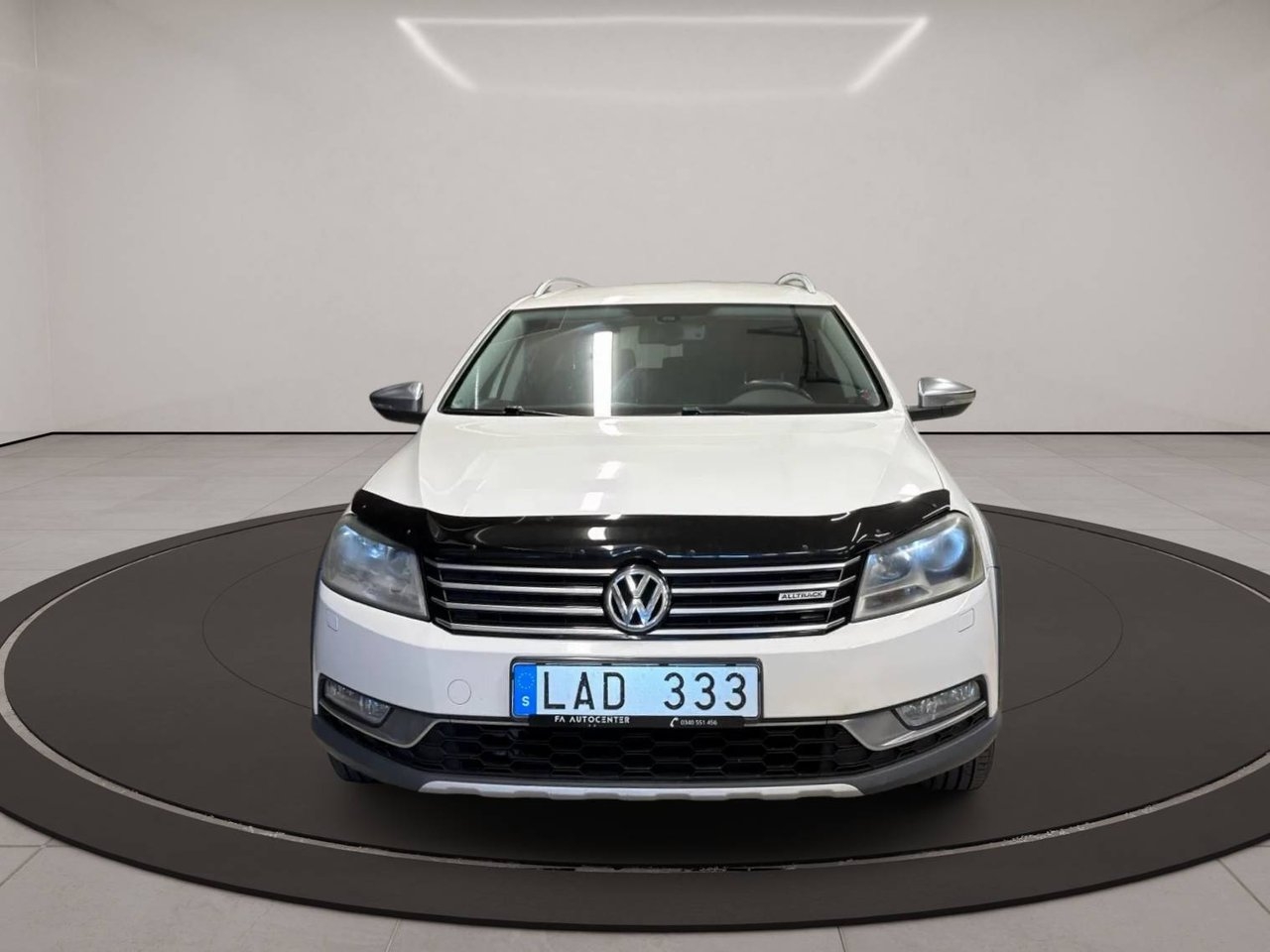 Volkswagen Passat 2013, photo 5/10