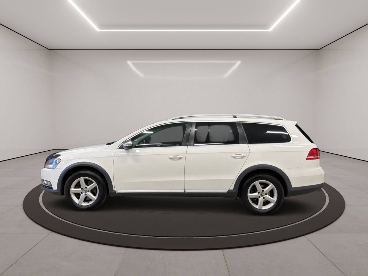Volkswagen Passat 2013, photo 6/10