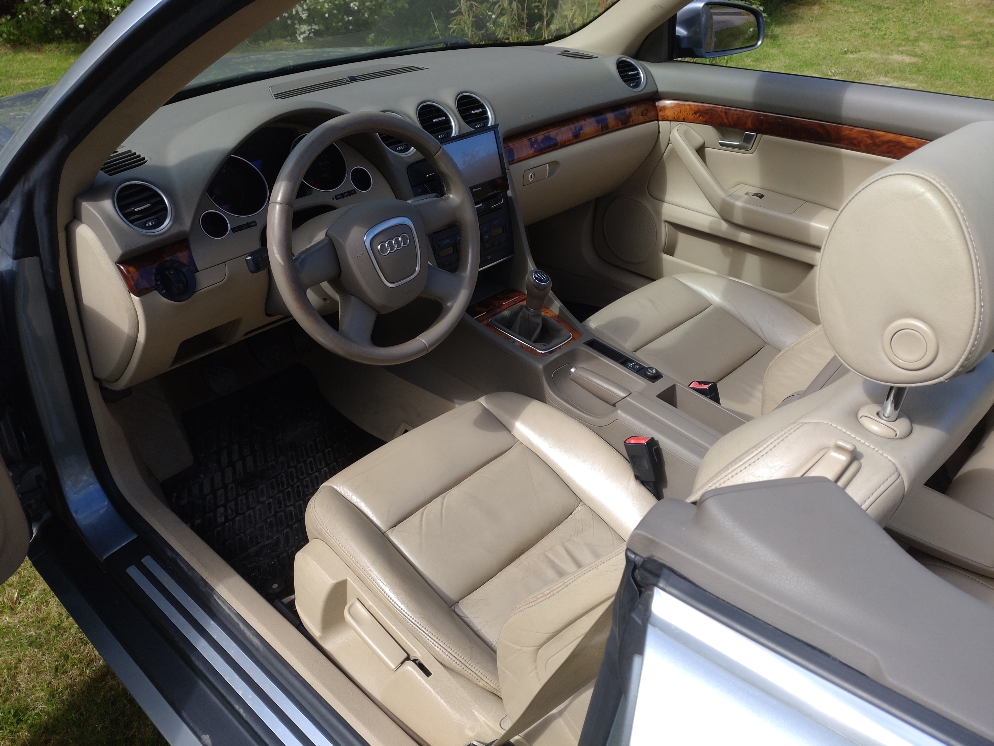 Audi A4 Cabriolet 2.0 TDI 8v Manuell 2007, kuva 4/8