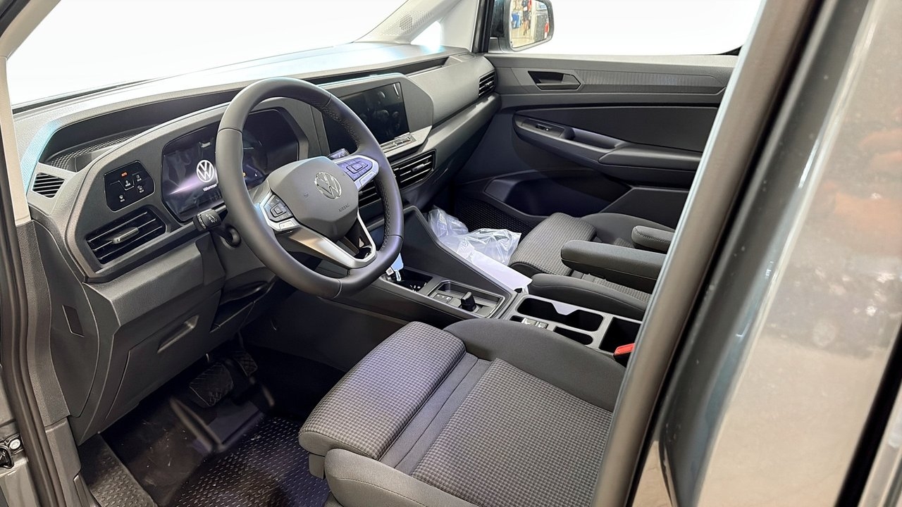 Volkswagen Caddy Maxi 2026, photo 7/10