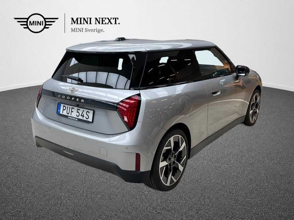 MINI Cooper E Classic Trim, Paket L 2025, kuva 5/15