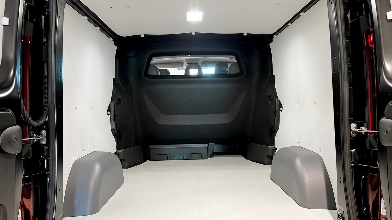 Renault Trafic DUBBELHYTT L2H1 170HK AUT 2026, bild 4/9