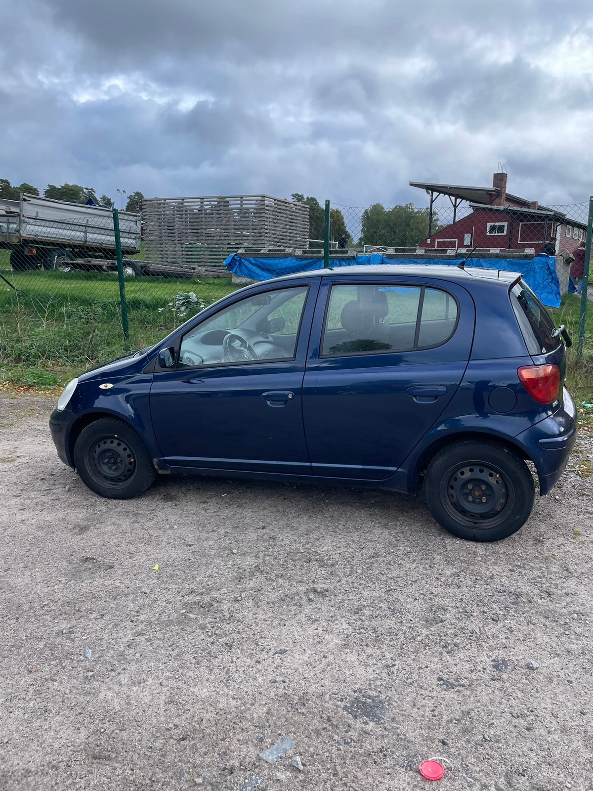 Toyota Yaris 5-dörrar 1.0 VVT-i Manuell 2004, bild 5/10