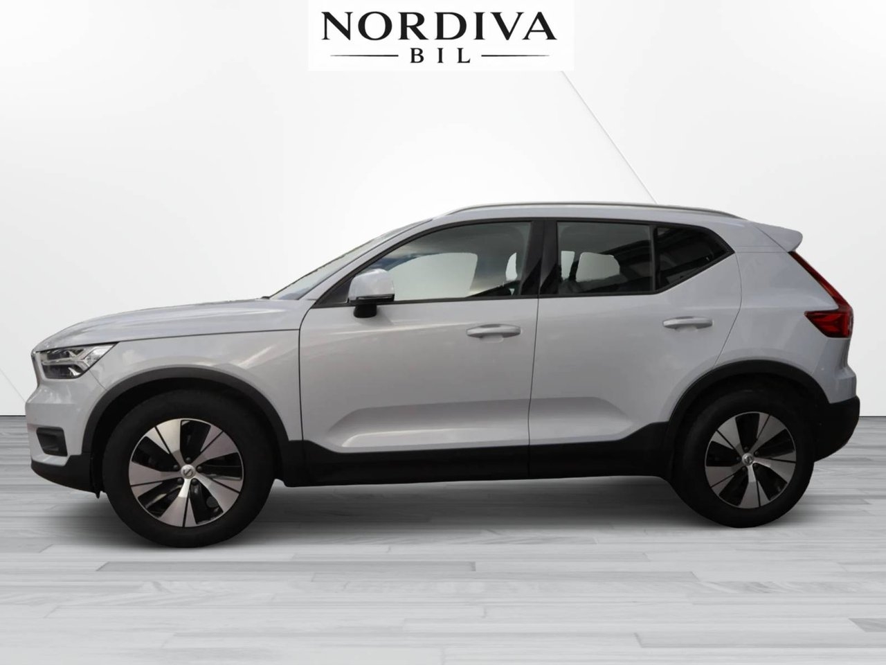 Volvo XC40 2020, photo 5/24