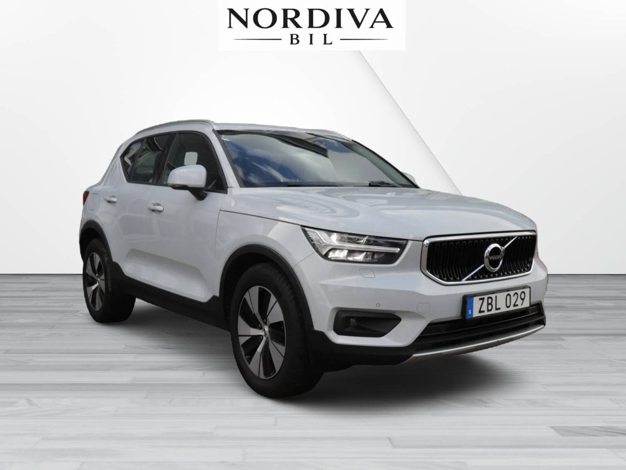 Volvo XC40 2020, photo 3/24